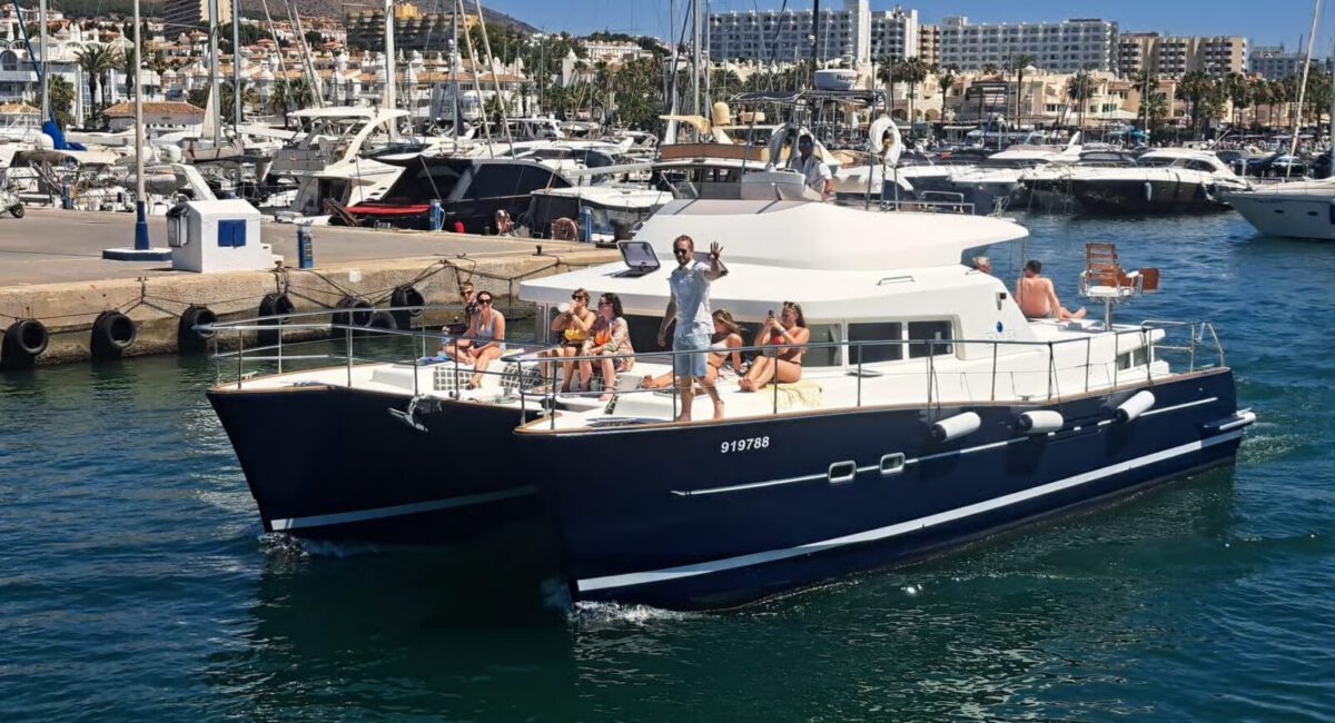 catamaran in benalmadena